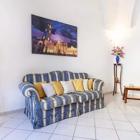 Dimora Serafini Feriehus Lecce