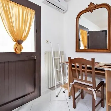 Holiday home Dimora Serafini Lecce